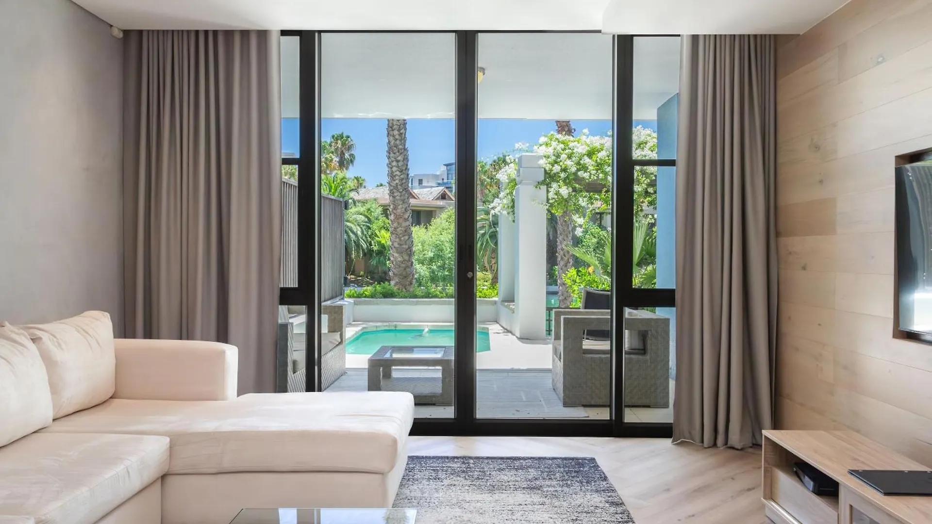 Mountain Marina Luxury Apartments Kapstadt 0*,