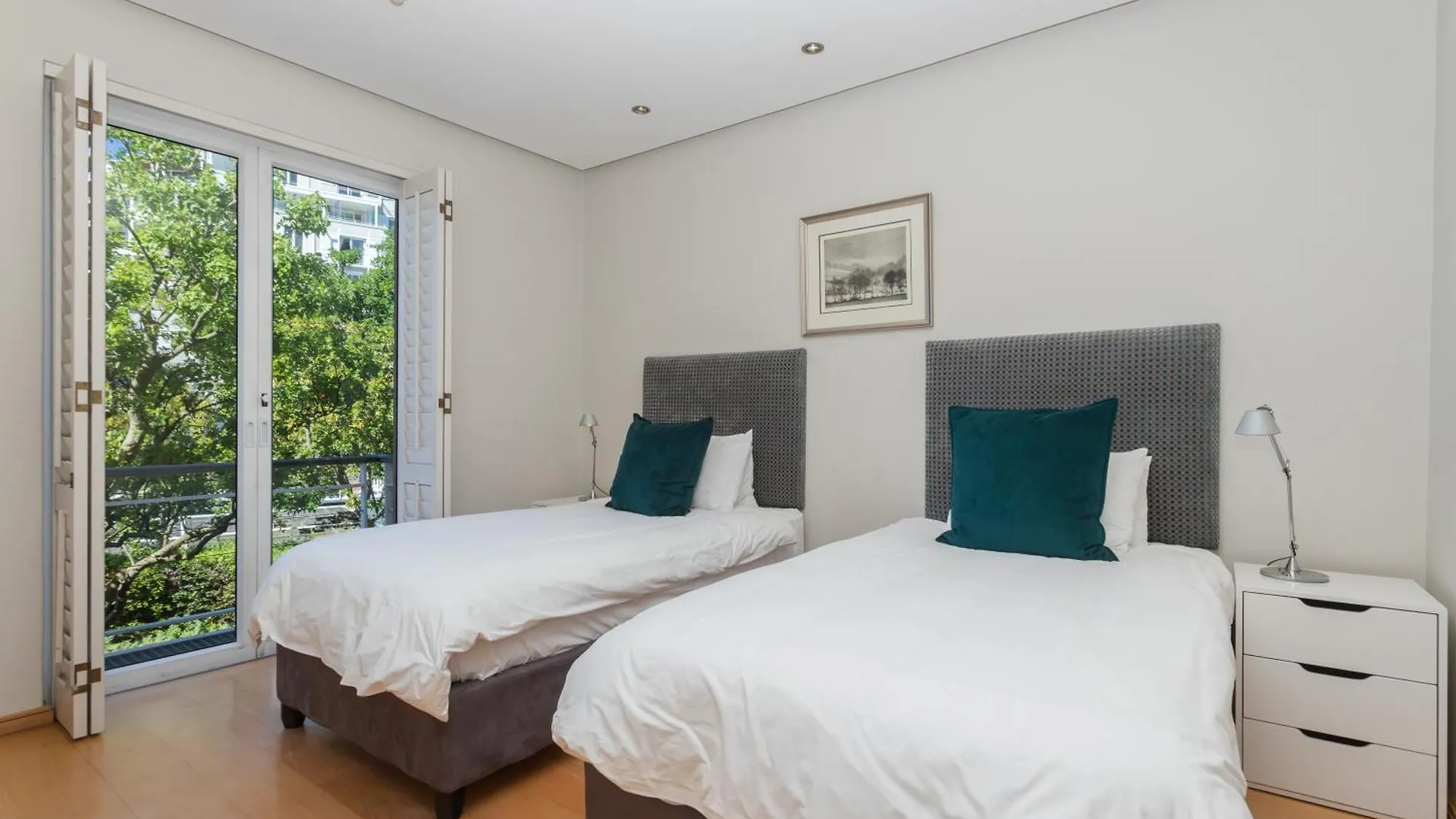 Mountain Marina Luxury Apartments Cape Town