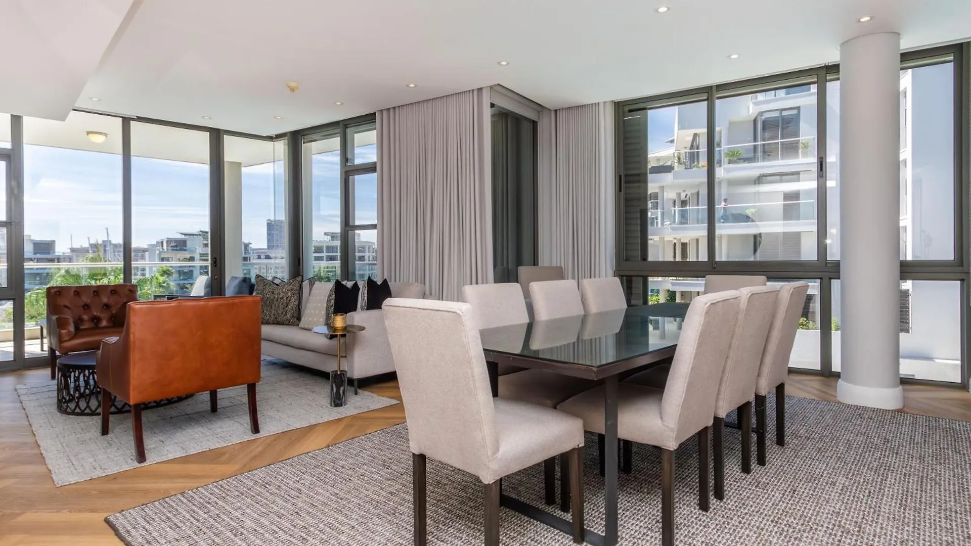 Mountain Marina Luxury Apartments Cape Town